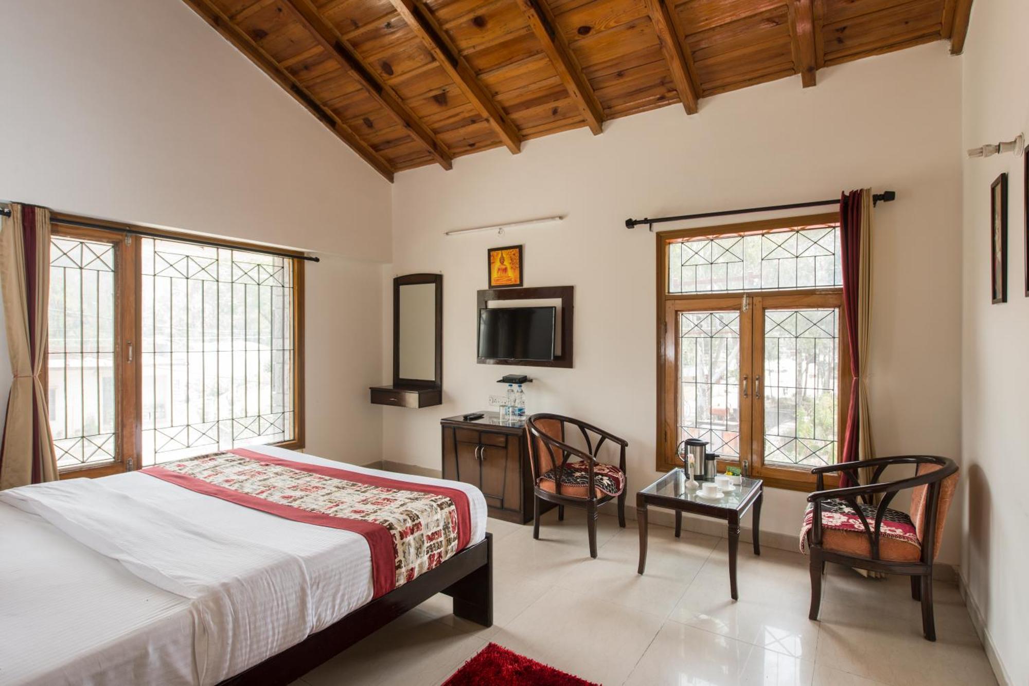 Ivy The Boutique Hotel Near Neem Karoli Temple Найнитал Экстерьер фото